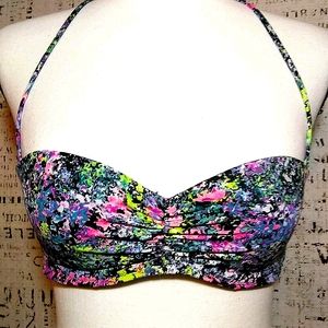 Victoria's Secret Knockout push-up bikini swim top